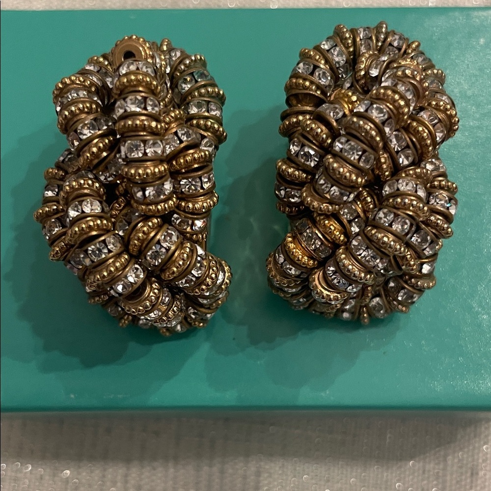 Elegant Women's clip-on Earrings